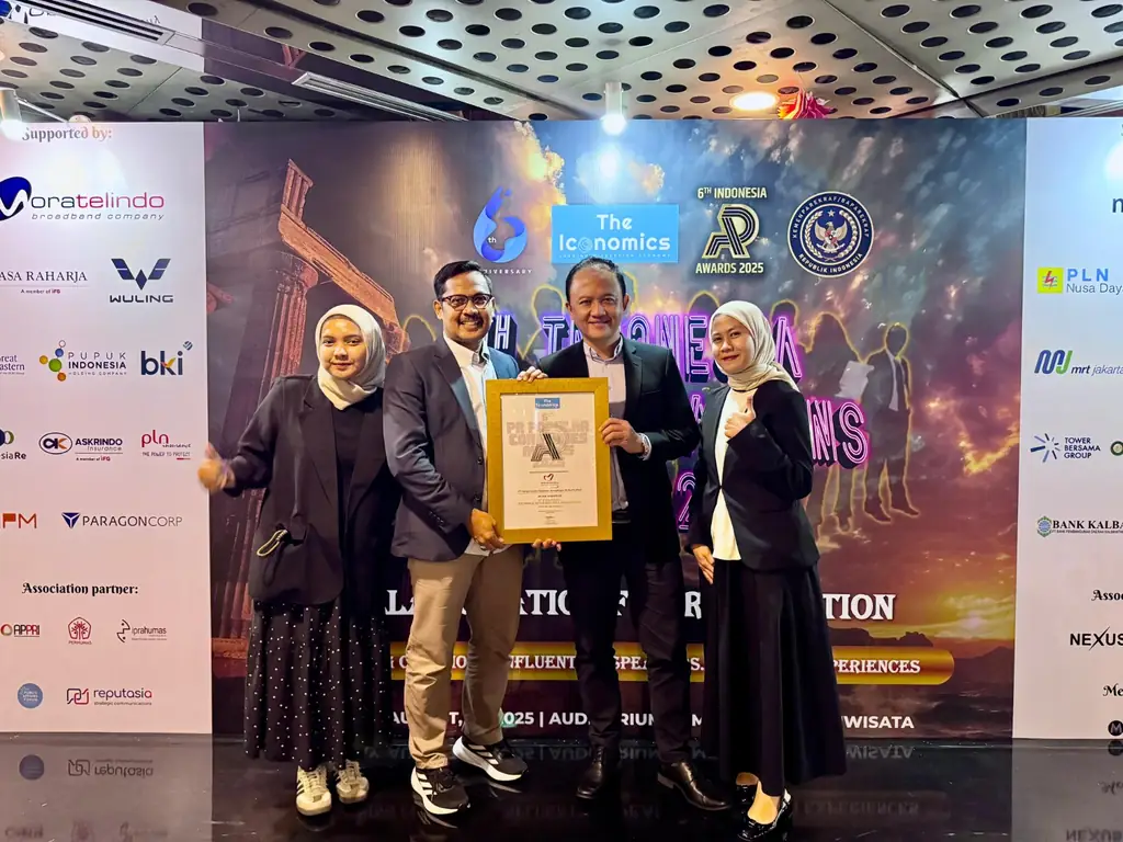 TelkoMedika Raih Penghargaan Public Relations Popular Companies Awards 2025